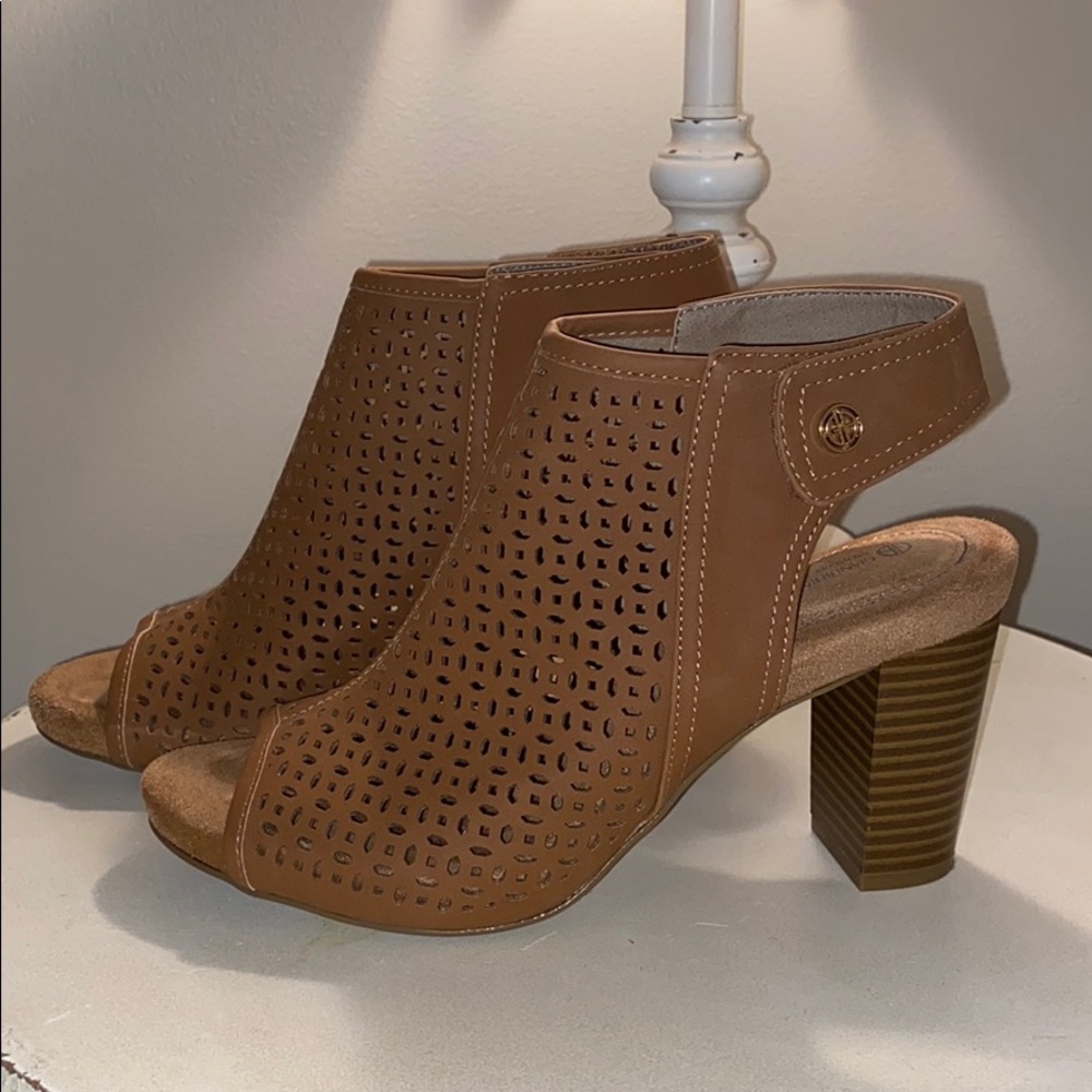 Tan open toed high heel booties